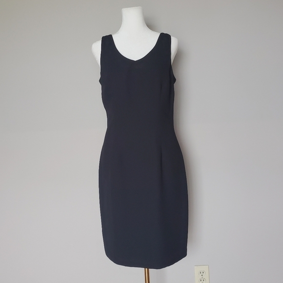 Vtg 70s Joseph Ribkoff Couture Little Black Dress LBD V-Neck Sleeveless USA 8 - Picture 2 of 12